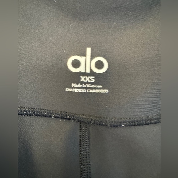 Alo 7/8 airlift legging - Picture 3 of 5